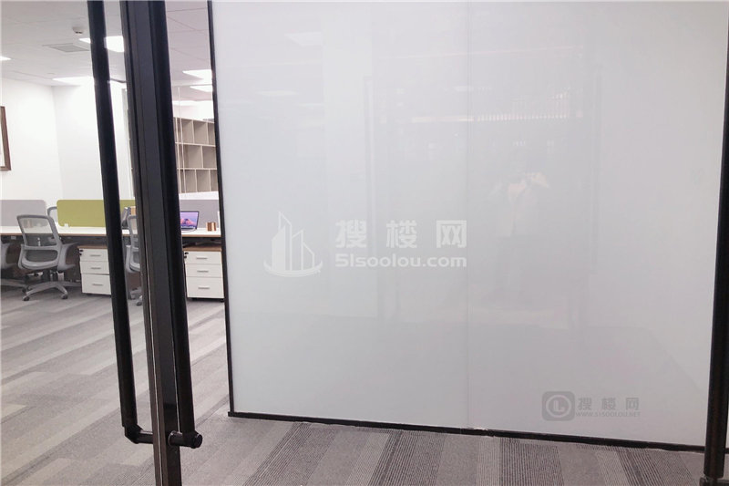飞时空间